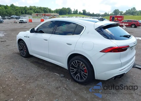 2023 Maserati Grecale Gt из США, поврежденный, VIN ZN682AVA9P7438858